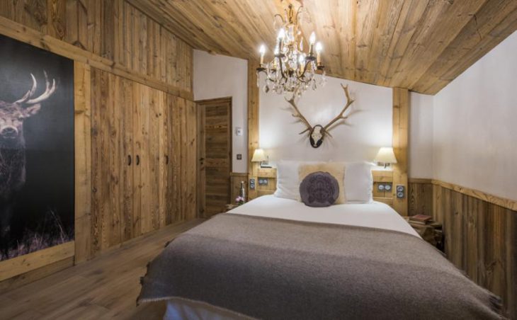 Chalet Barmettes, Val d'Isere, Double Bedroom